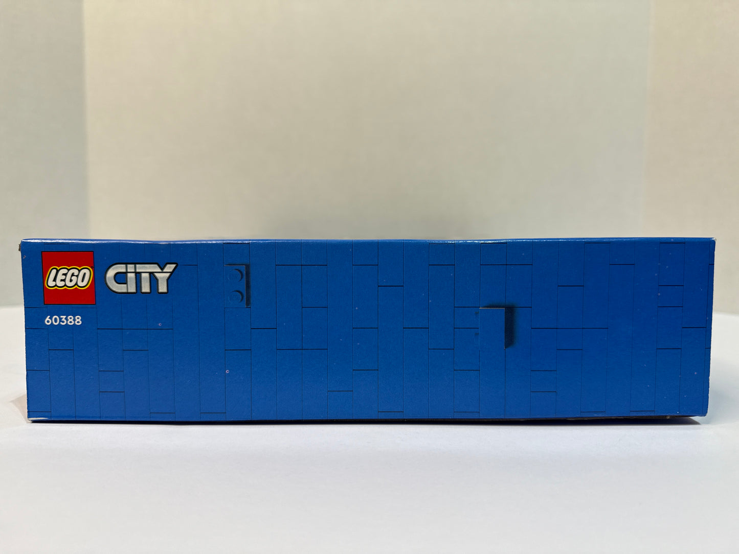 60388 Gaming Tournament Truck (2023)