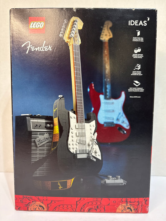21329 Fender Stratocaster (2021)
